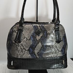 EUC Simply Vera By Vera Wang Handbag In Blue Snakeskin Print